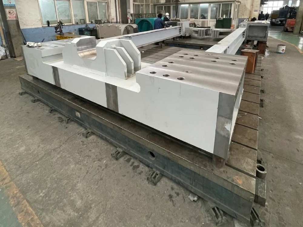 Gas Turbine Base、Housing